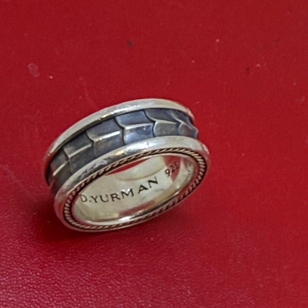 Authentic David Yurman Armory Sterling Silver Men's Band Ring Size 9.5 - Picture 2 of 8